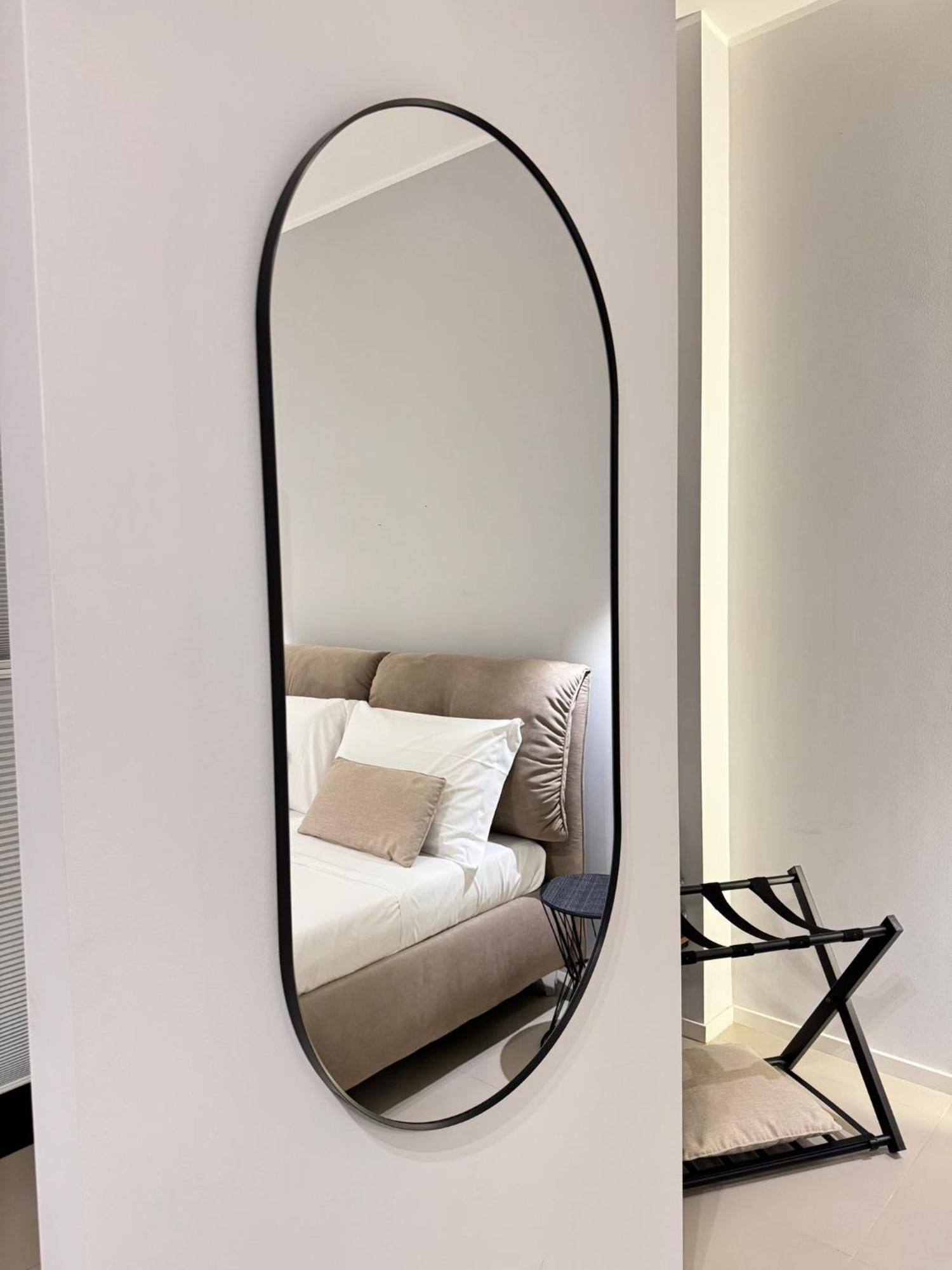 Luxury Apartment - Suite Cavour Бари Экстерьер фото